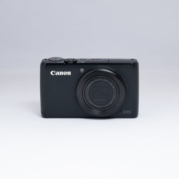 canon-powershot-s95-digital-camera front