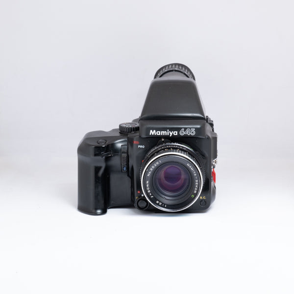 Mamiya 645 Pro — front