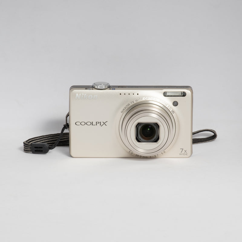 Nikon Coolpix S6000