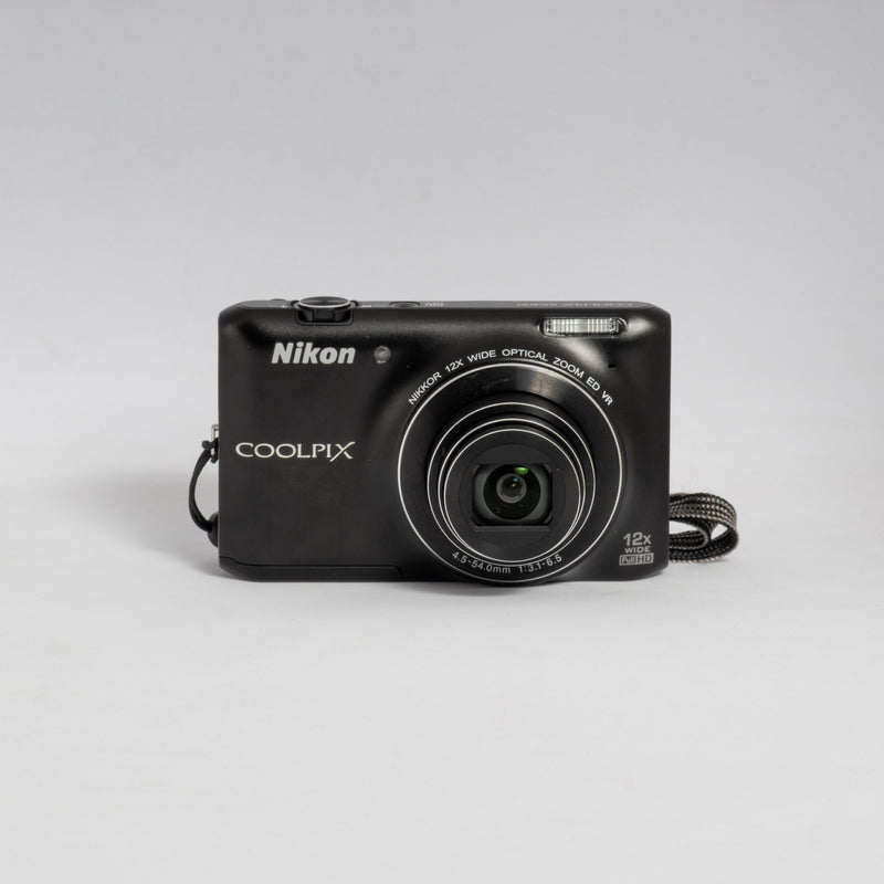 Nikon Coolpix S6400
