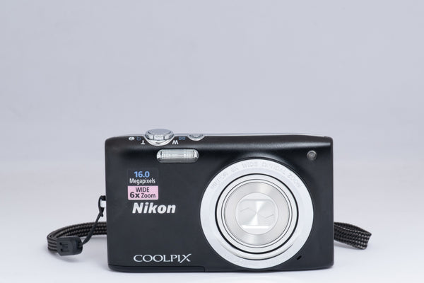 NIKON COOLPIX S2700 black digital camera — front view