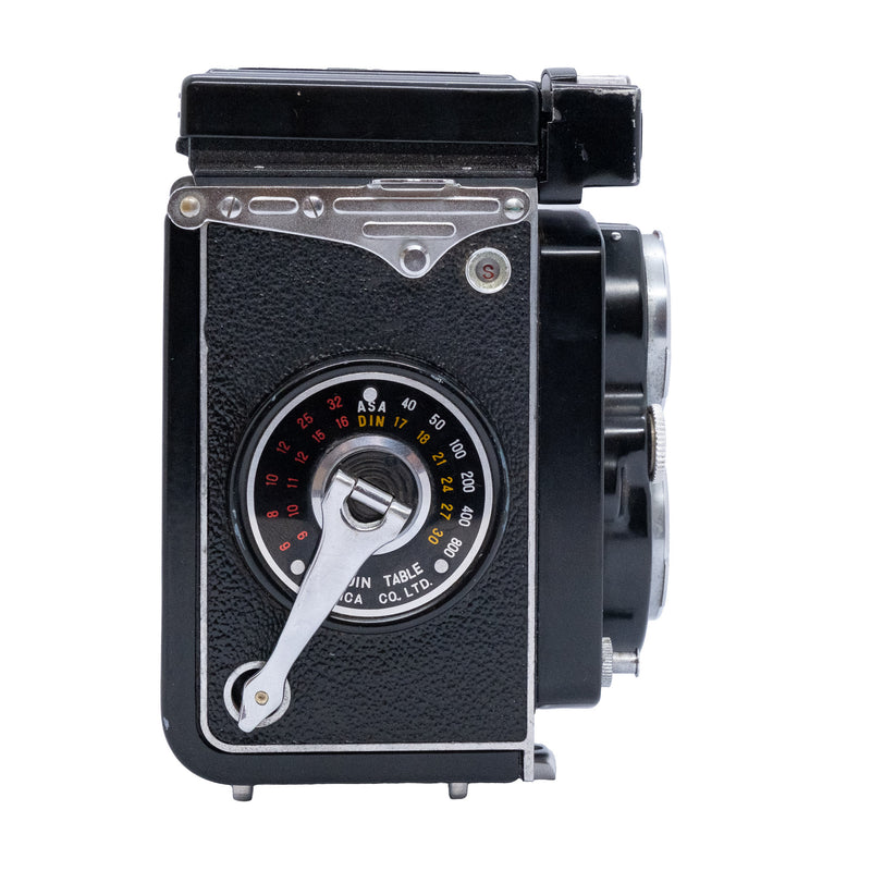 Yashica Mat LM