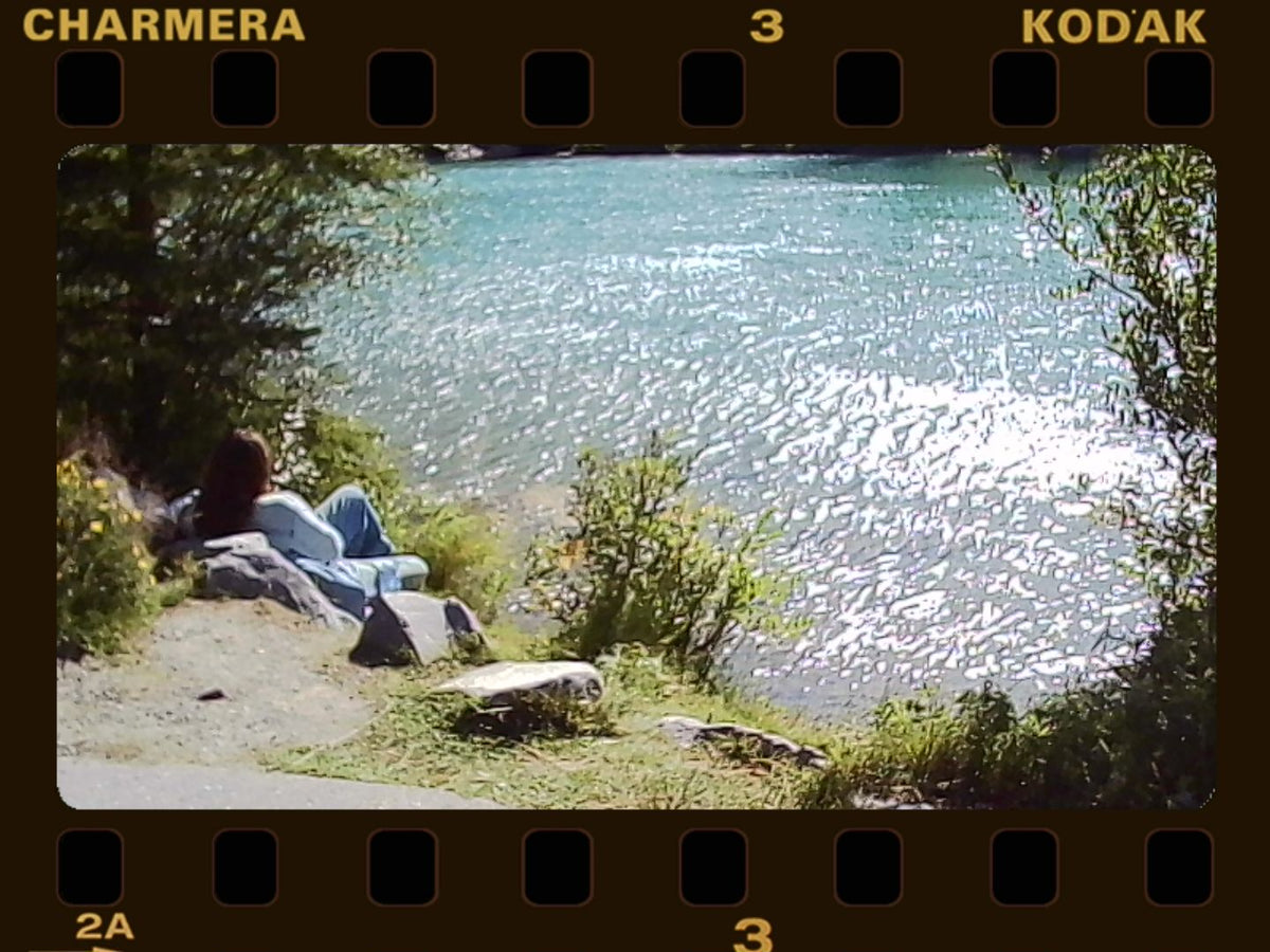 Kodak Charmera sample — Negative frame