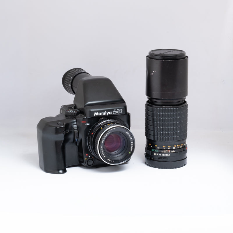 Mamiya 645 Pro — kit · view 2