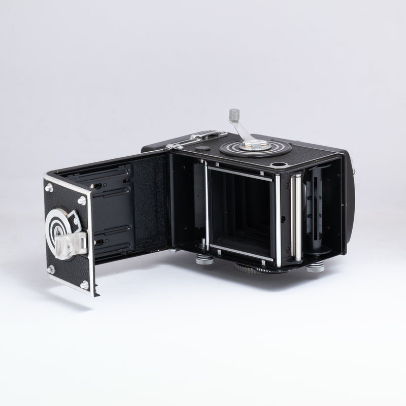 Rolleiflex 3.5F — back · view 3