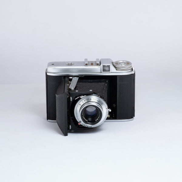 Voigtländer Perkeo E — front extended