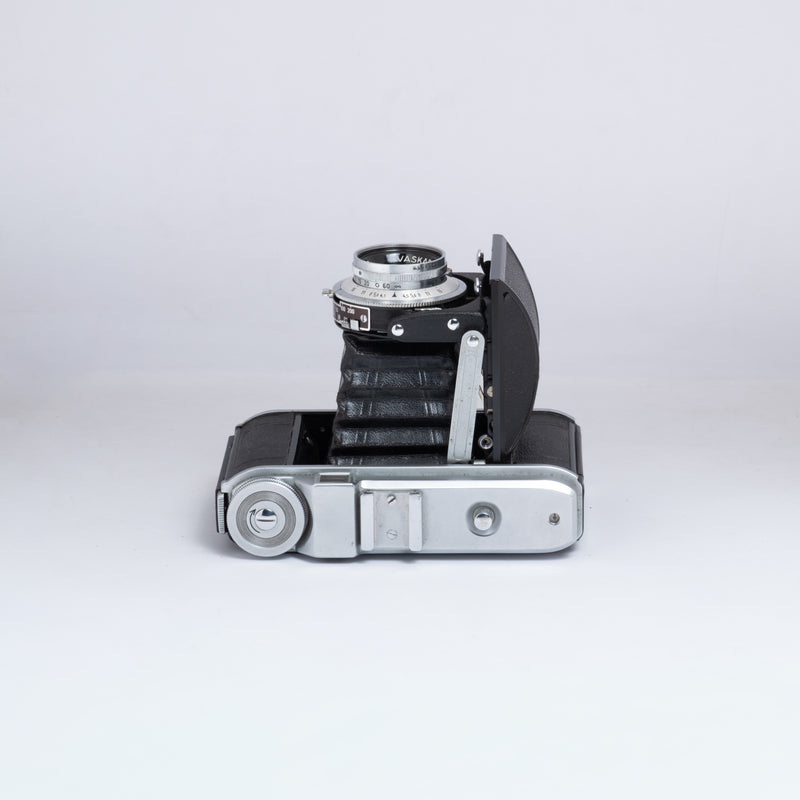 Voigtländer Perkeo I — side · view 5