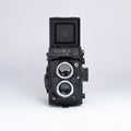 Yashica MAT-124G