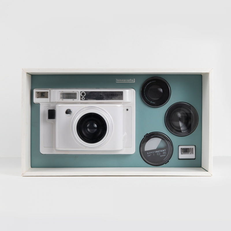 Lomo’Instant Wide Camera & Lenses White Edition